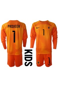 Nederland Remko Pasveer #1 Keeper Babyklær Borte Fotballdrakt til barn VM 2022 Lange ermer (+ Korte bukser)